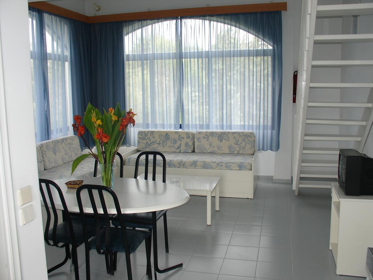 Aparthotel Govino Bay Gouvia Esterno foto