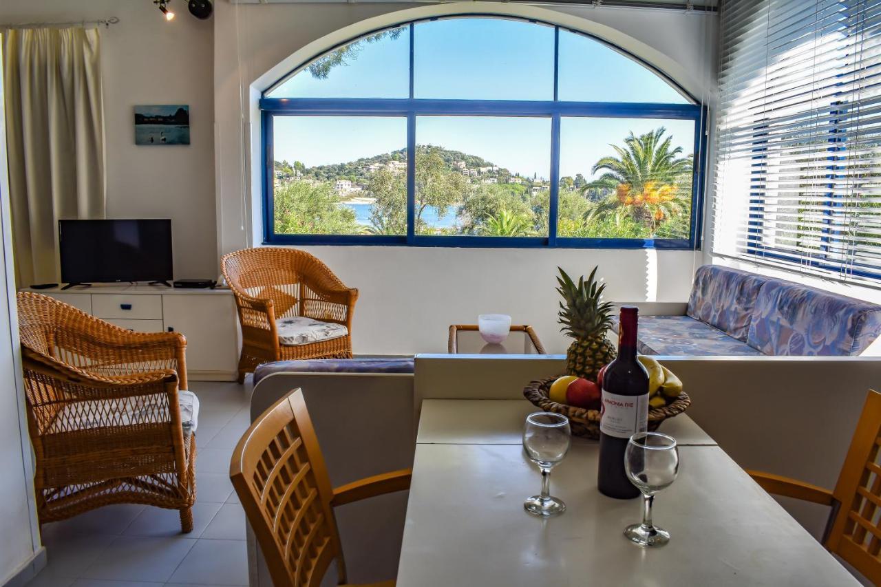 Aparthotel Govino Bay Gouvia Esterno foto